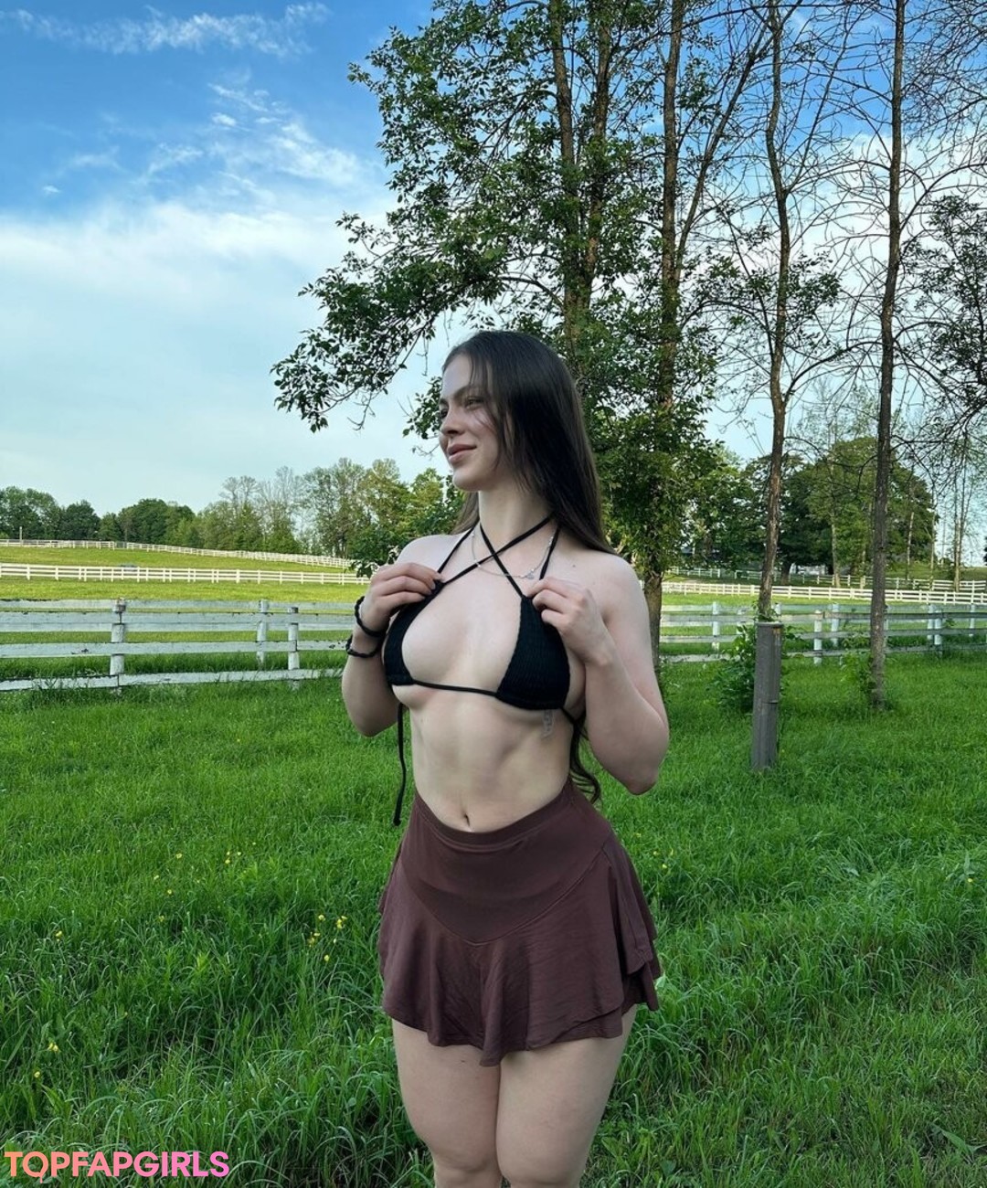 Sudefit ポルノスター ヌード 写真