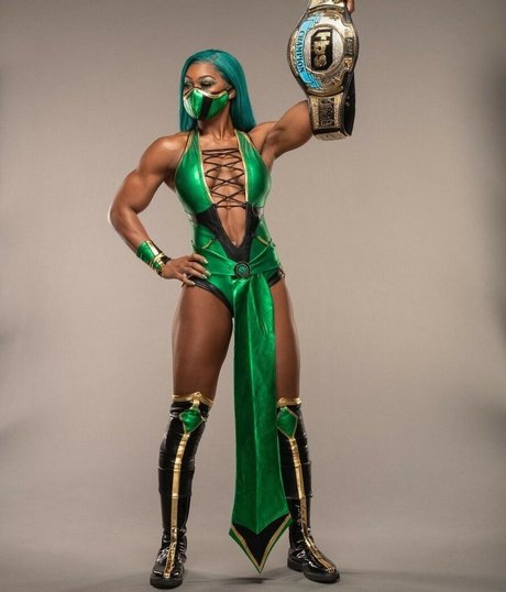 Jade Cargill 限定モデル 写真