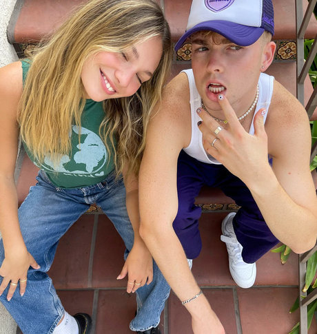 アナルを食べるオンリーファンズ セクシー裸 写真