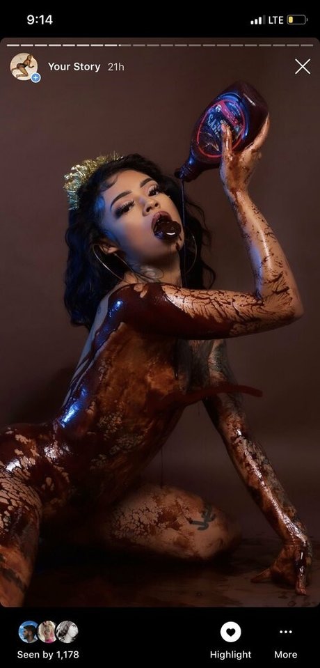 tsunamimami ホットなポルノスター ギャラリー