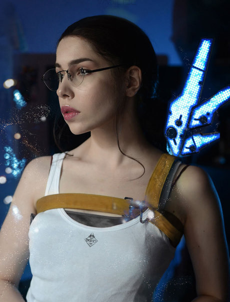 曲線美のブロンドオンリーファンズ 無料 写真