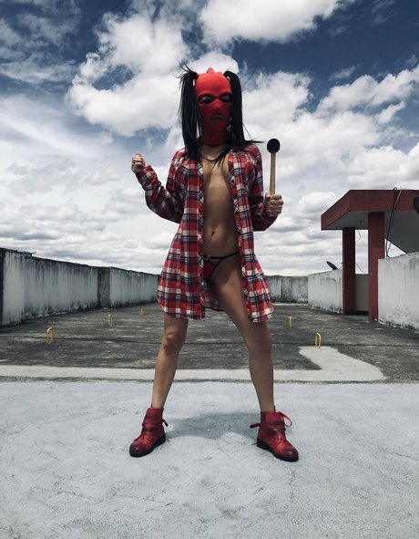 nena latina ヌードスター ギャラリー