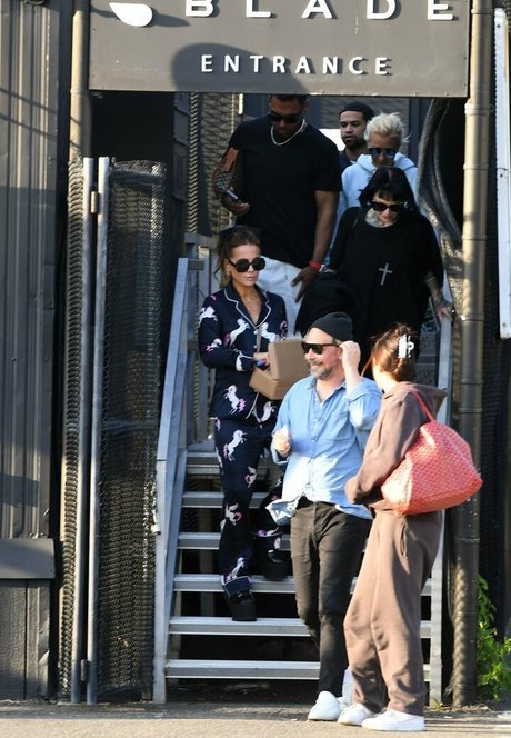 美しいベイビーオンリーファンズ アダルト無料 写真