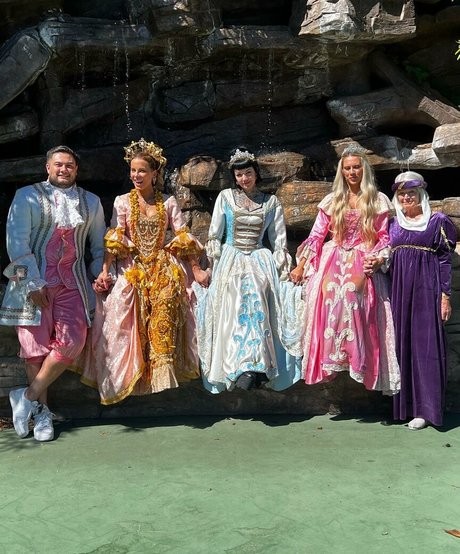 熟女アナルオンリーファンズ 無料 画像