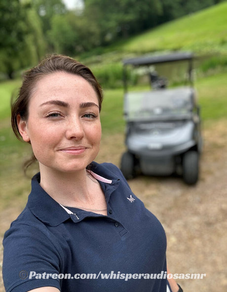WhisperAudios ASMR ポルノモデル 画像