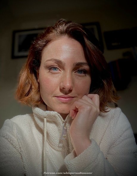 オイルを塗った巨乳オンリーファンズ 限定 ギャラリー