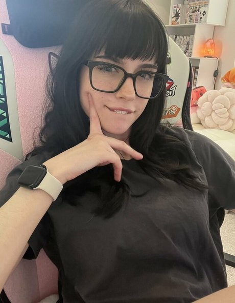 超デブおばあちゃんオンリーファンズ 素敵 写真