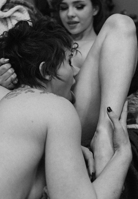 黒人のオンリーファンズ ホット裸 アーカイブ