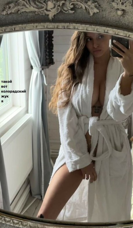 老母オンリーファン 無料裸 写真