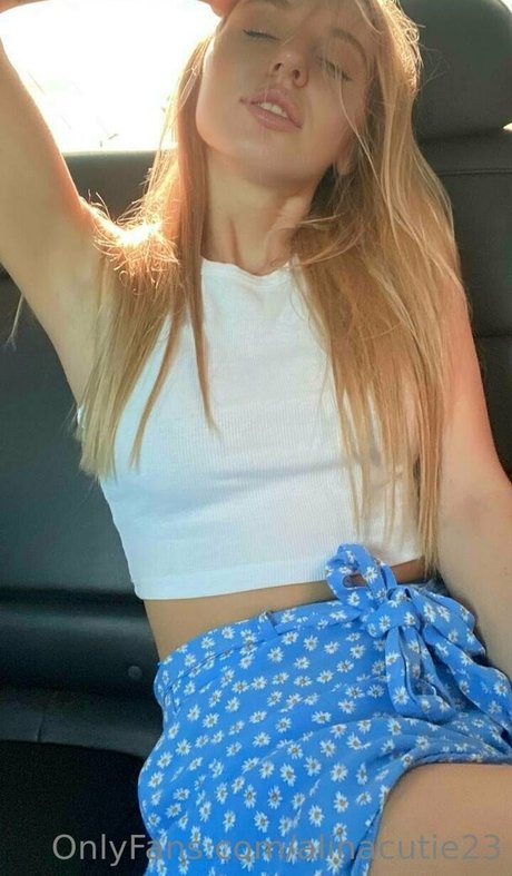 alinacutie23 トップポルノスター 画像