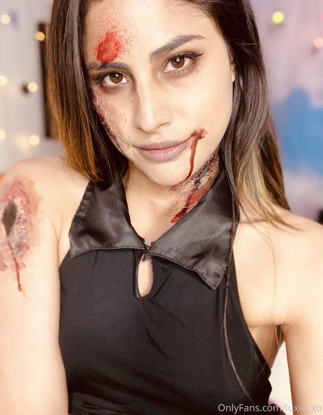 luxie xo 最高のモデル 写真