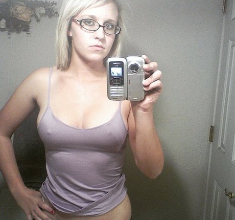 Gingerbanks1 トップポルノスター 写真