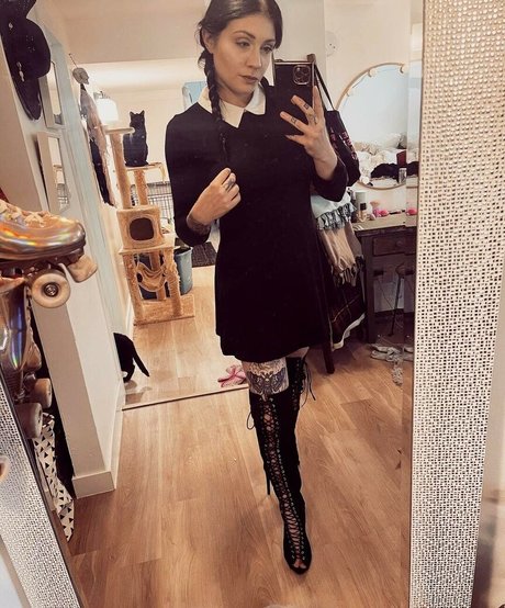 official miss gigi アートポルノスター 画像