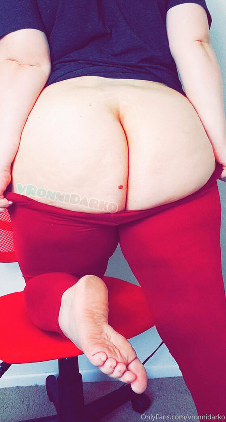 ワークアウト オンリーファンズ ポルノ 写真