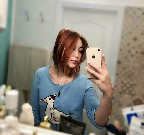 alisabriz ポルノ女優 写真