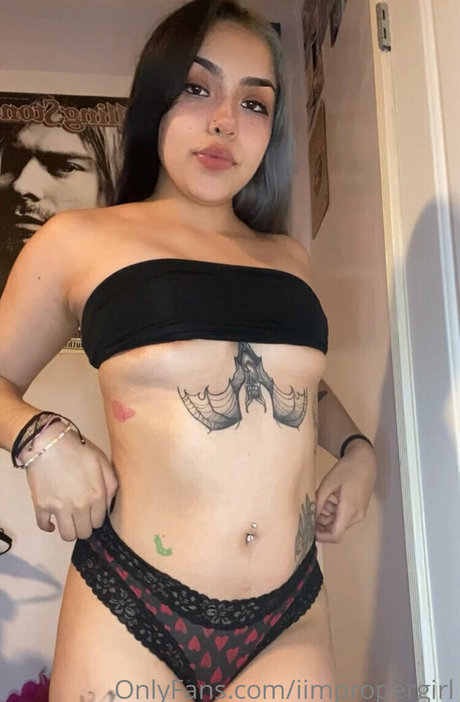 iimpropergirl 限定スター 写真