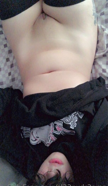 sl33pydr3ams セクシーなポルノスター 写真