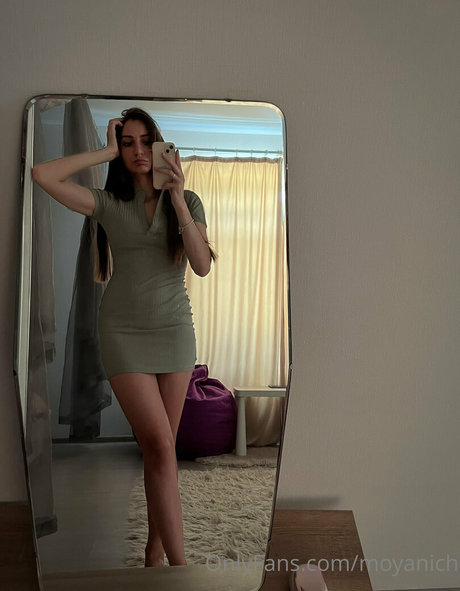 moyanich 完璧な女優 写真