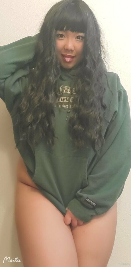 lalaaay 無料モデル 画像