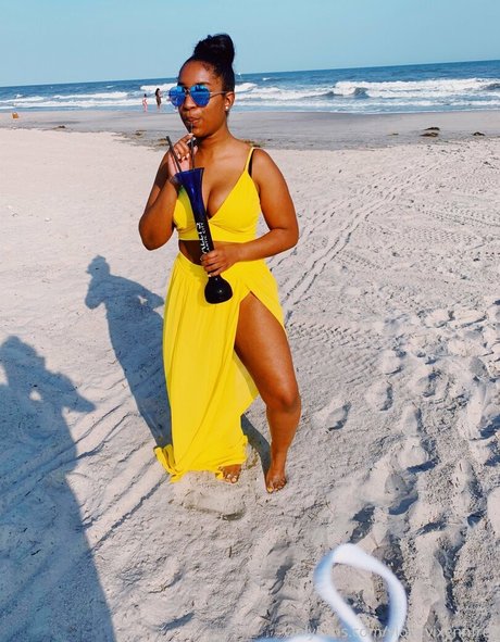 violetvixennfree かわいいモデル ギャラリー