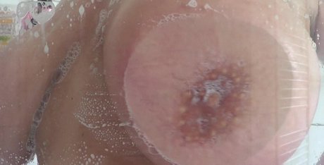 BustynataschaVIP ホットモデル 画像