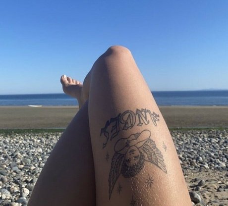 Ambzzie Ambzzzie エロティックなスター 写真