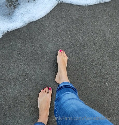 favorablefeet11 ヌードスター 写真