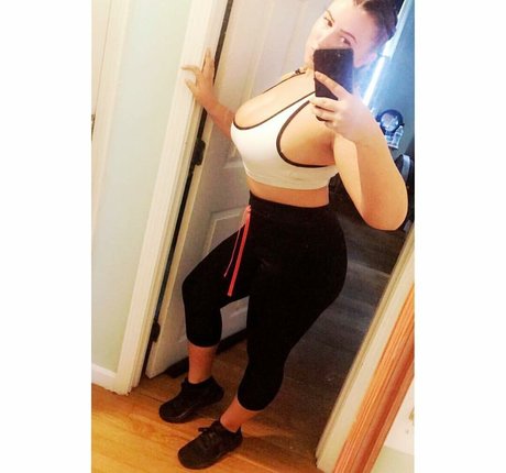 アナルxxx オンリーファンズ 美しい 写真