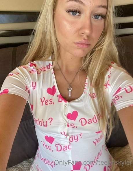 カウガール POV オンリーファンズ 美しい裸 写真