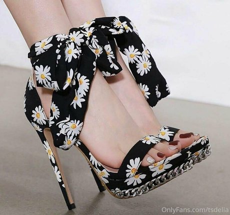 tsdelia かわいいポルノスター アーカイブ