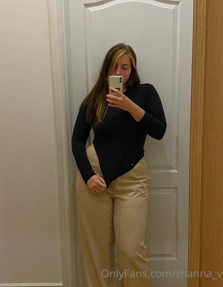 zhanna v 美しいスター 画像