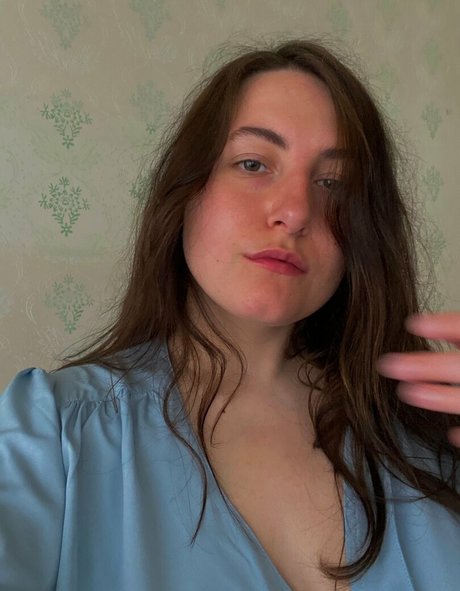 zhanna v ポルノスター 可愛い 写真