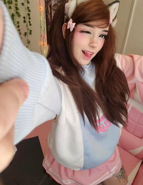 xxbambibratxx ポルノスター トップ 写真