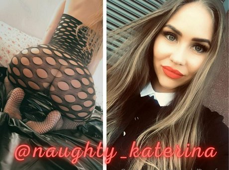 ランジェリーヌードオンリーファンズ ポルノ 写真