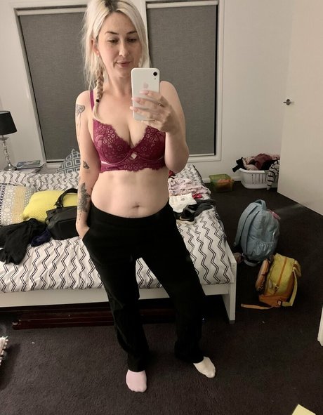 赤毛のPOV オンリーファンズ セクシー裸 画像