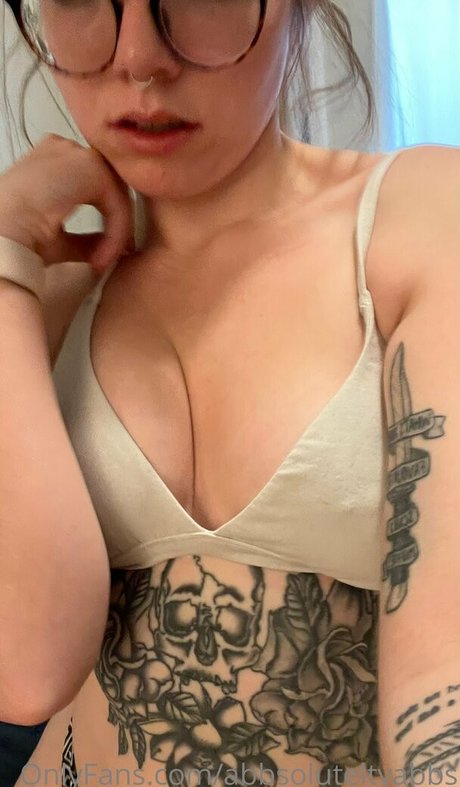 abbsoluteltyabbs ヌード女優 写真