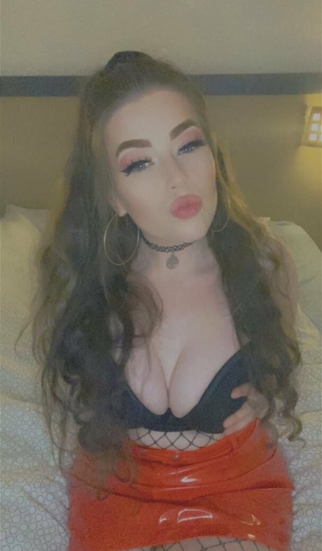 トランス熟女オンリーファンズ 美しい 写真