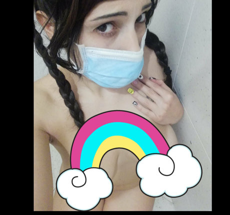 inugamirose 裸の女優 写真