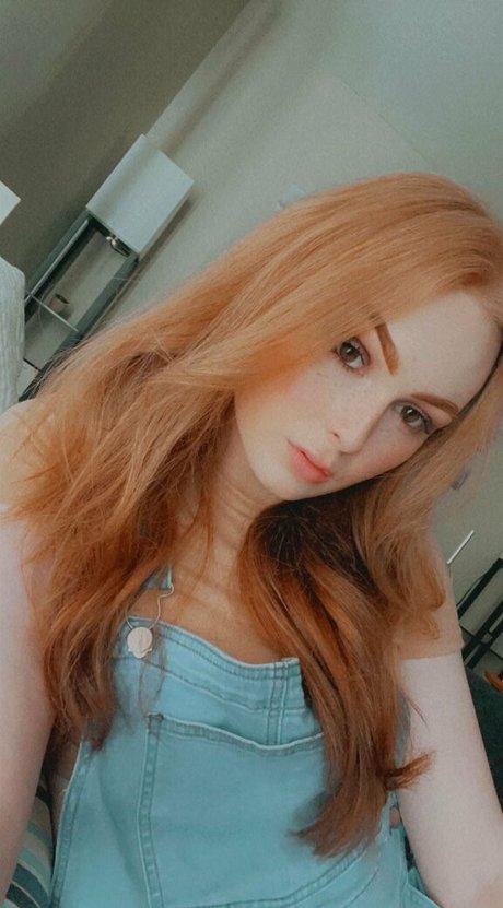 shy trans free HDポルノスター 画像