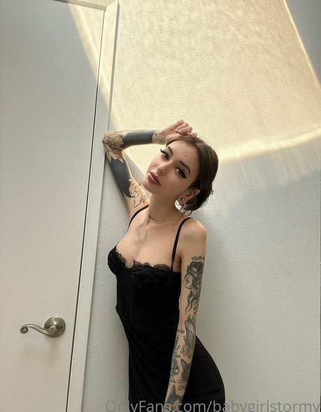 stormyofficial ヌードモデル 画像