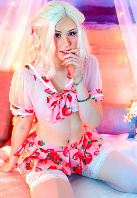 切断者オンリーファンズ 無料裸 写真