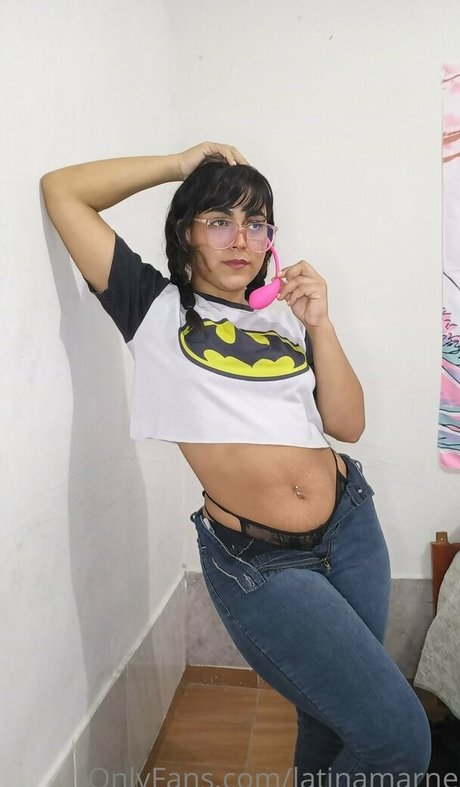 曲線美のブロンドオンリーファンズ xxx 写真