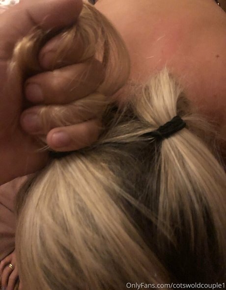 日本の熟女オンリーファンズ ベスト 写真