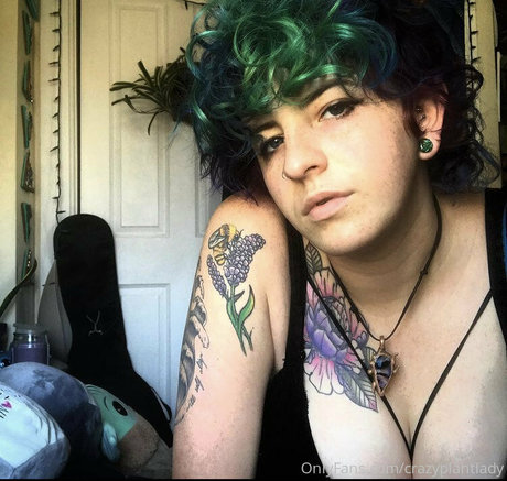 crazyplantlady セクシーなスター 写真