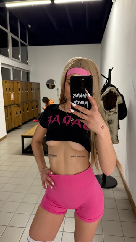 Yaslimeee アート女優 写真