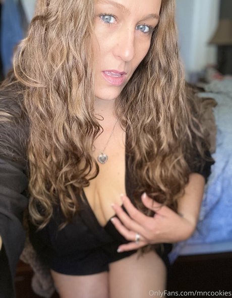 mncookies ホット女優 ギャラリー