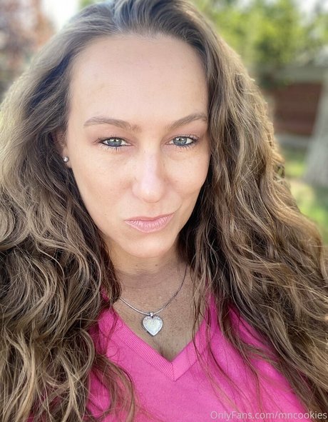 mncookies ポルノスター 写真