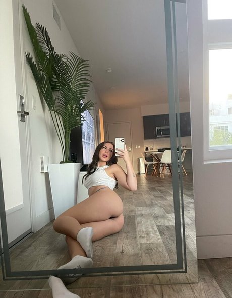 足 マンコ オンリーファンズ アートポルノ 写真