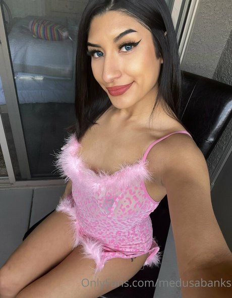 バニー無料オンリーファンズ セックス 画像