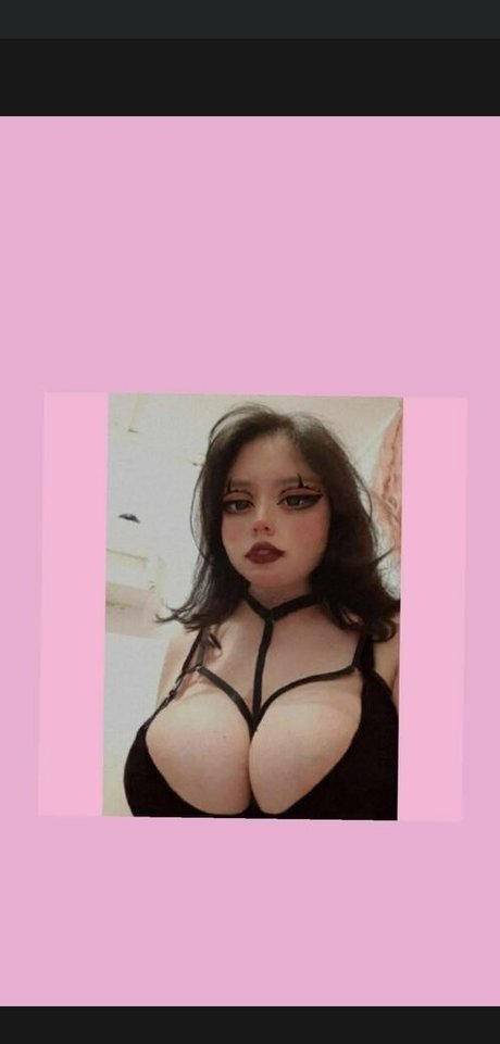 Anythingher 裸のモデル 画像